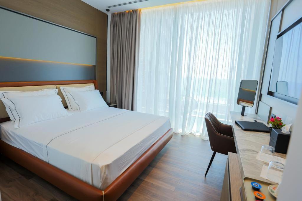Nassau Hotel Dhermi Luaran gambar